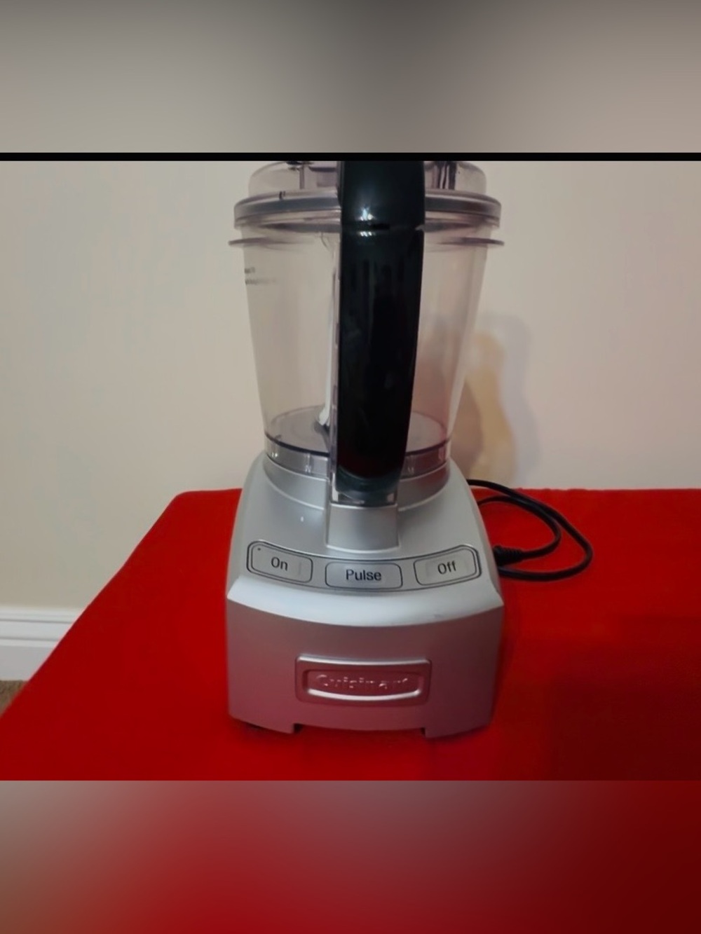 Cuisinart 7 cup elite food processor, fully functional, all parts, used/good.